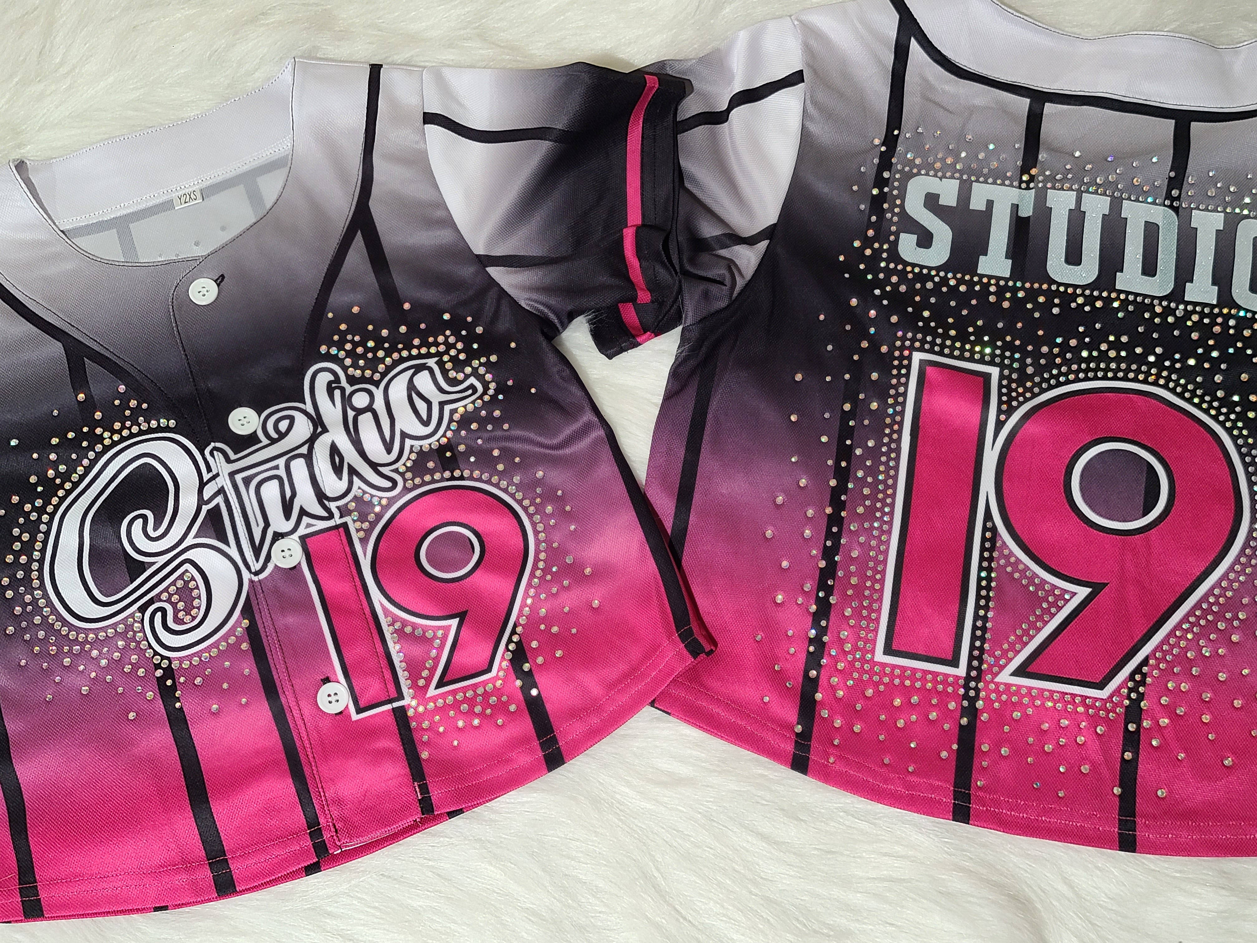Studio 19 Bling Crop Jersey